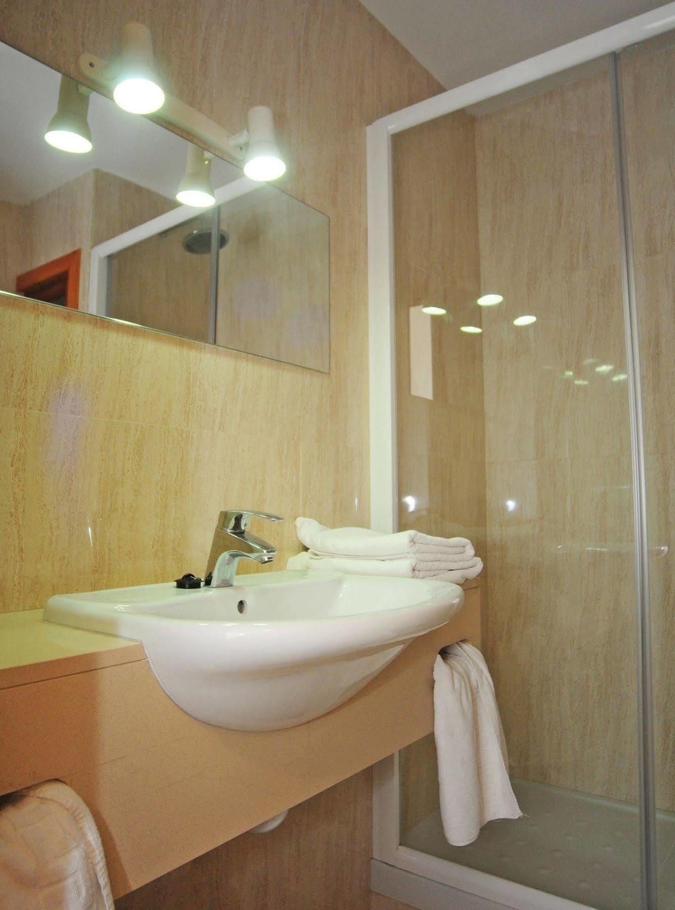 Malacosta A - Mc Apartments Ibiza מראה חיצוני תמונה
